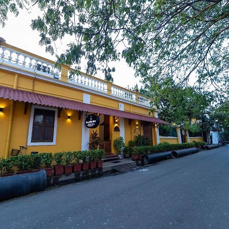 Dumas Guest House Pondicherry Exterior foto